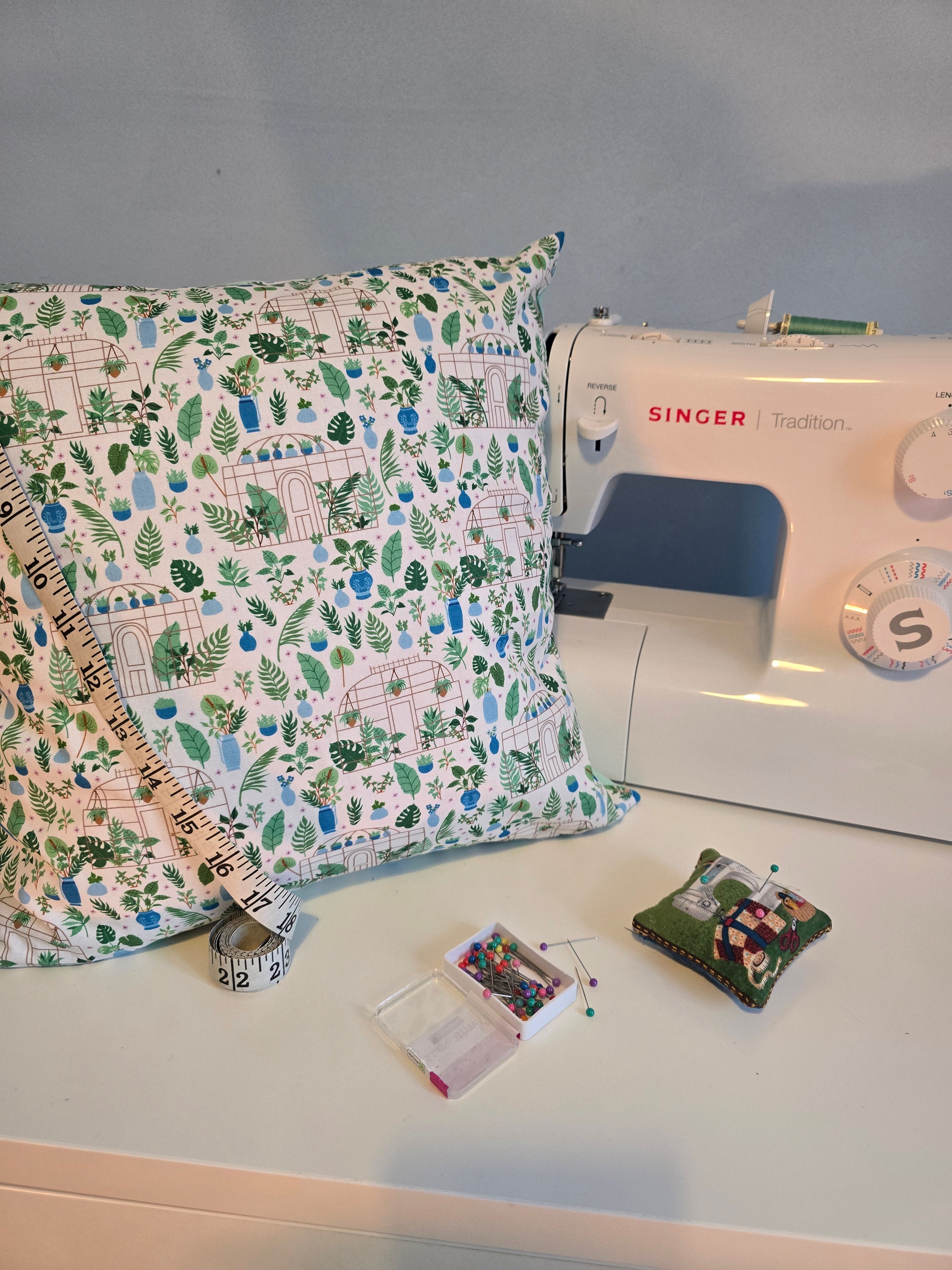 Dainty Jungle Cushion